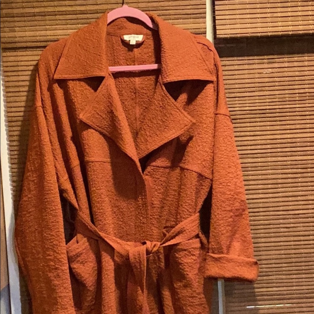 UMGEE lightweight all season jacket, large, loose fitting, rust colored.